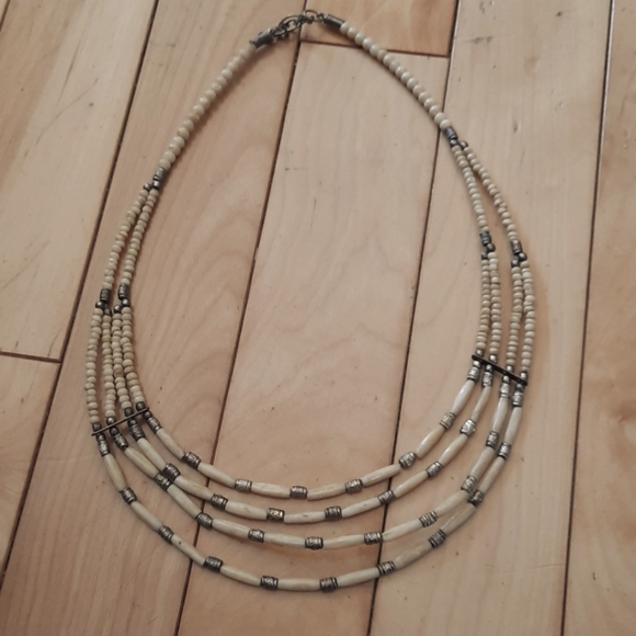 DELICATE VINTAGE BONE NECKLACE - Picture 1 of 6